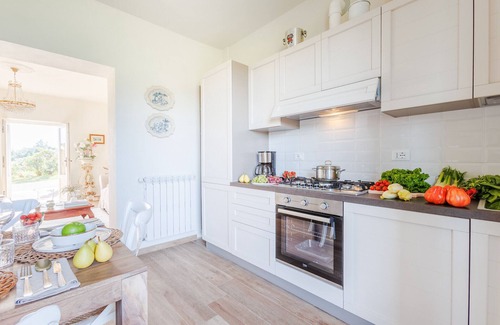Pieve a Elici Villa | Smart and Convenient Sea View Villa with Pool in Lucca