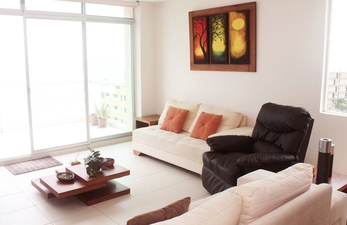 Tonsupa House | Smart penthouse with ocean view