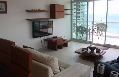 Tonsupa House | Smart penthouse with ocean view