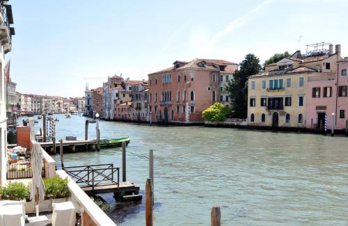 Cannaregio Apartment | Smeraldo apartment Grand Canal 1566C