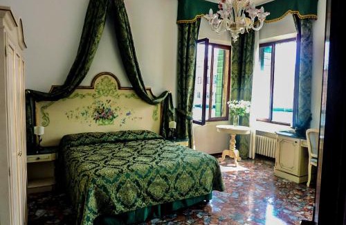 Cannaregio Apartment | Smeraldo apartment Grand Canal 1566C