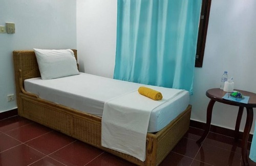 Taphul Village Area Bed & Breakfast | Smiley's Guesthouse : Standard Single Roomn