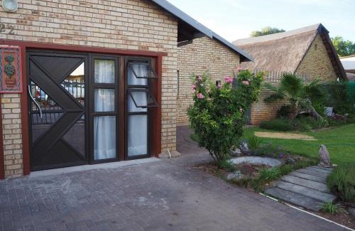 Vryburg House | Smirna Guesthouse