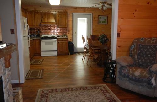 Upper Tract House | Smoke Hole Riverhouse