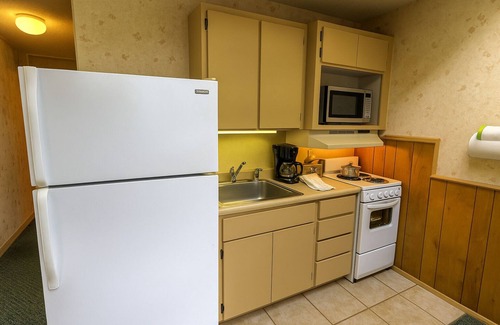 Banner Elk Apartment | Smoketree Lodge
