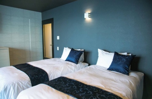 Matsuyama Hotel | Smoking allowed 2nd floor twin room for 2 peopl/Matsuyama Ehime