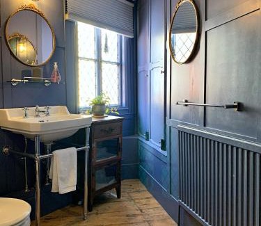 Old Town Hastings House | Smugglers Cottage