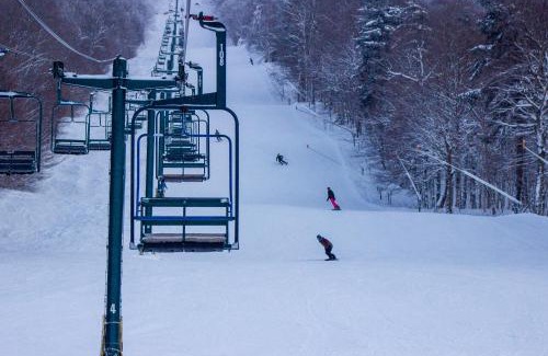 Jeffersonville Apartment | Smugglers' Notch Resort Private Suites