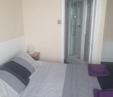 Newquay City Centre Bed & Breakfast | Smugglers Rest