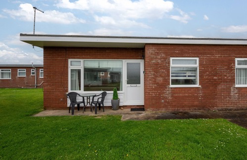 Walcott House | Smugglers Top - Two Bedroom House, Sleeps 5