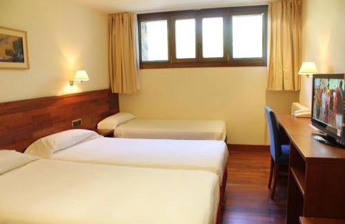 Candanchu Hotel | Snö Hotel Candanchú