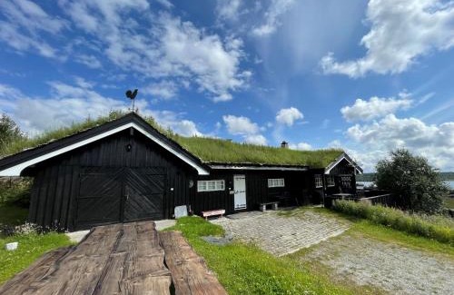 Hundorp House | Snikkerplassen - cabin with amazing view and hiking opportunities