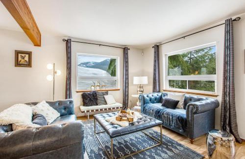 Hyak House | Snoqualmie Palace
