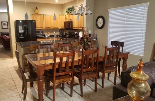 San Tan Valley House | Snowbird friendly. Single level charming 4-bedrooms with hot tub.