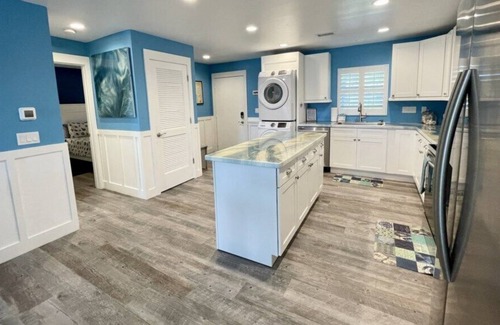 Pebble Beach Condo | Snowbirds--Huge Pool--2/2 Condo close to beaches and golf courses!
