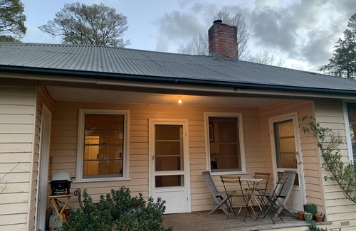 The Brothers Cottage | Snowdrift Cottage at Springwell - Historical Farm Stay
