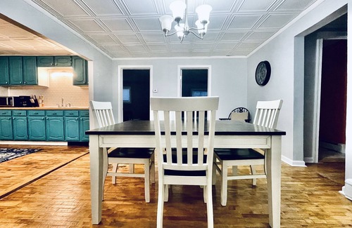 Elmira House | Snowmobile/ATV and Ski resorts all short distance