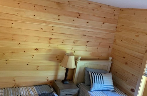 Woodland Cabin | Snowmobilers Getaway - ATVers Paradise