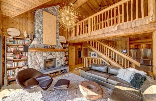 Nordic Estates Ski Chalet | Snowridge Chalet 5
