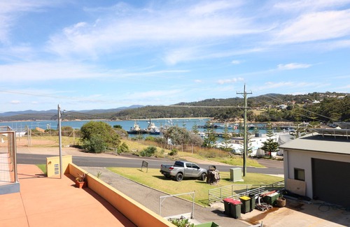 Eden Apartment | Snug Cove Villas located at Eden Wharf