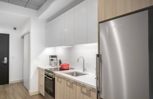 MIT Apartment | Snug Kendall Square Studio w/Gym, near MIT & MGH by Blueground