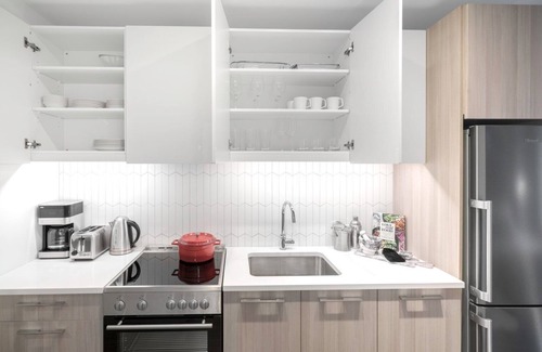 MIT Apartment | Snug Kendall Square Studio w/Gym, near MIT & MGH by Blueground
