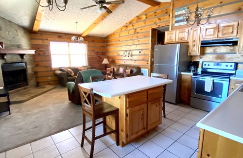 Cosby Cabin | Snuggled-In "A little cabin in the trees"