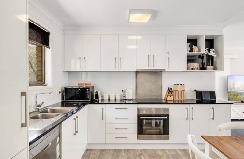 Toowoomba Apartment | So Central, So Comfortable!