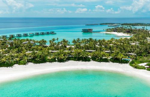 Emboodhoo Lagoon Resort | SO/Maldives