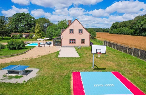 Happonvilliers Villa | So Villa Chalonie (28) - Heated pool - Foot - 2h Paris - 30p.