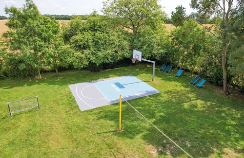 Longny les Villages Villa | So Villa Champs Corons (61) - Indoor swimming pool - Basketball - 2h Paris - 30p.