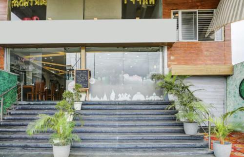 Kolar Road Hotel | SOBO Hotel