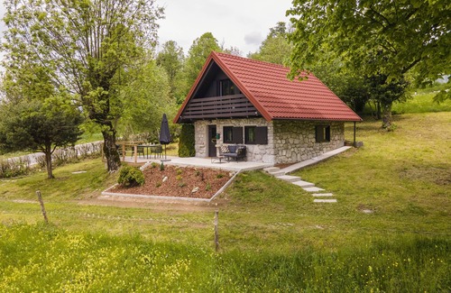 Livek Ski Chalet | Soca Area Sweet cottage in Livek