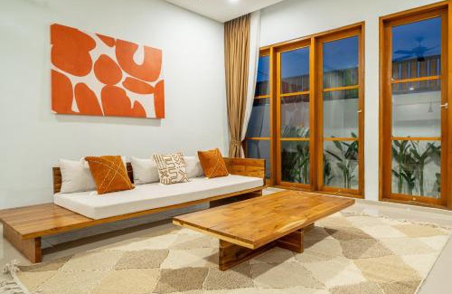 Umalas Villa | Sofia 2 - PROMO - Brand NEW - 2BDR - Huge Pool - Canggu