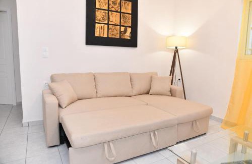Kokinos Pirgos Apartment | Sofie's Port View Apartment