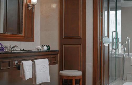 Chamkar Mon Hotel | Sofitel Phnom Penh Phokeethra