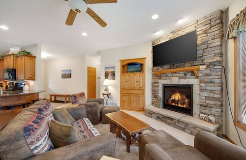 Danbury House | Soft Landings at the Hangar House! Next to the Clubhouse and Airstrip