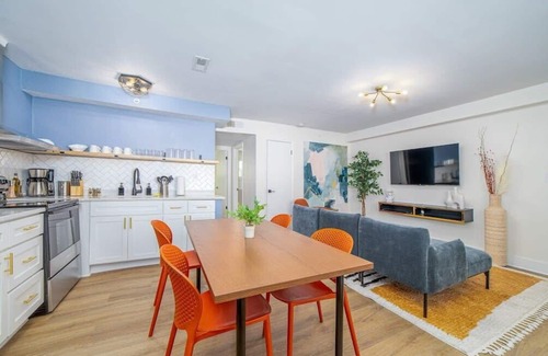 East Ocean View Apartment | Sojourn's Harborage Seal Suite