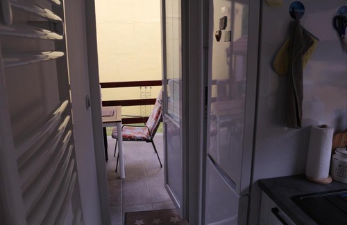 Sremski Karlovci Apartment | Sokak 8