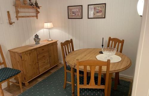 Molde Apartment | Sokkelleilighet med 3 soverom