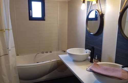 Vathianos Kampos Apartment | SOL APARTMENT
