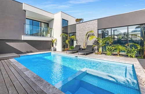 Blairgowrie House | Solace by the Bay: 5 BR, 3 BA House in Blairgowrie, Sleeps 10