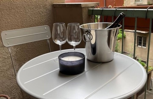 Zona Solari Apartment | Solari Apartment, Milan fashion street