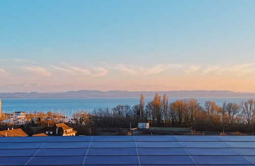 Saint-Blaise Apartment | Soleil House - Family-friendly Apartment with Amazing Lake View in St Blaise