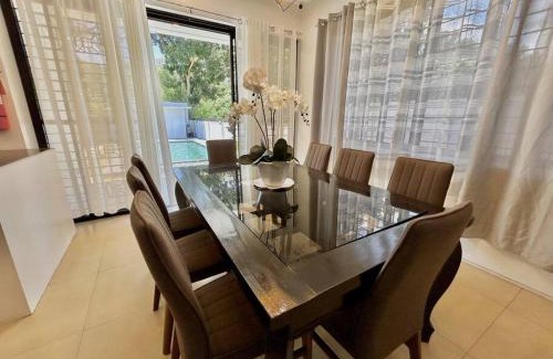 Davao House | Solitary Golf Home w/Pool