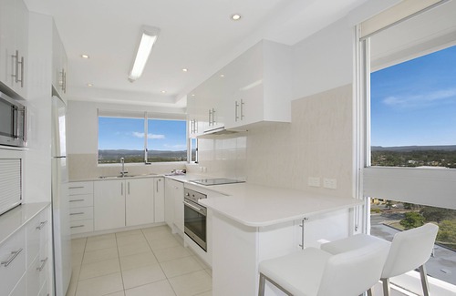 Burleigh Heads Apartment | Solnamara Beachfront Apartments