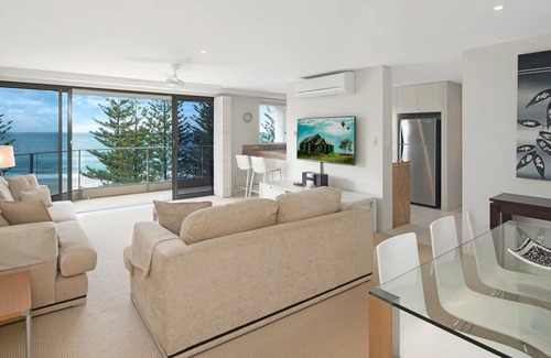 Burleigh Heads Apartment | Solnamara Beachfront Apartments