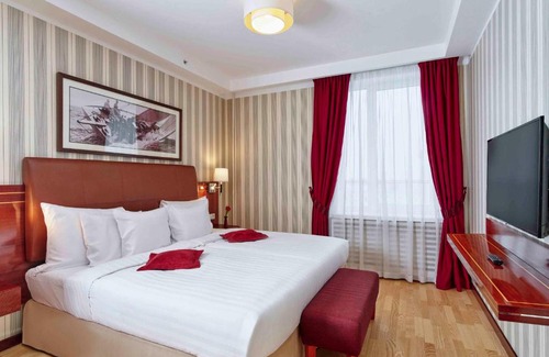 District No. 7 Hotel | Solo Sokos Hotel Palace Bridge