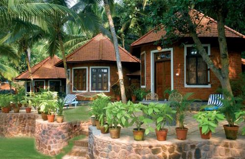 Chowara Resort | Soma Manaltheeram Ayurveda BeachVillage