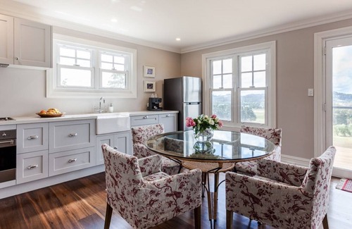 Wildes Meadow Cottage | Somerleyton Cottage – charming, rural cottage